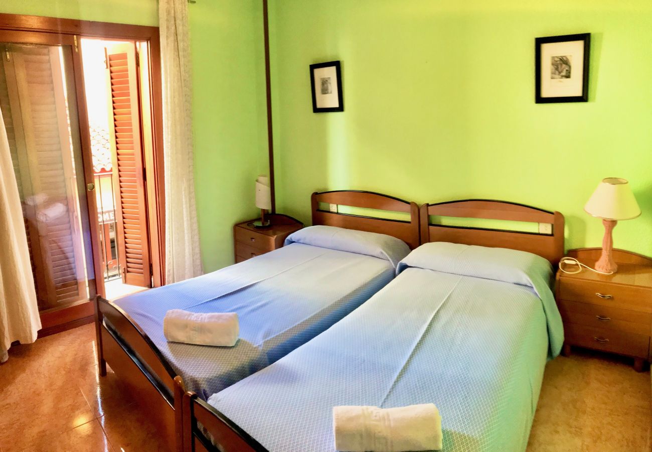 Apartamento en Benidorm - r379 SANTO DOMINGO APARTMENT Apartamento en Benidorm - r379 SANTO DOMINGO APARTMENT