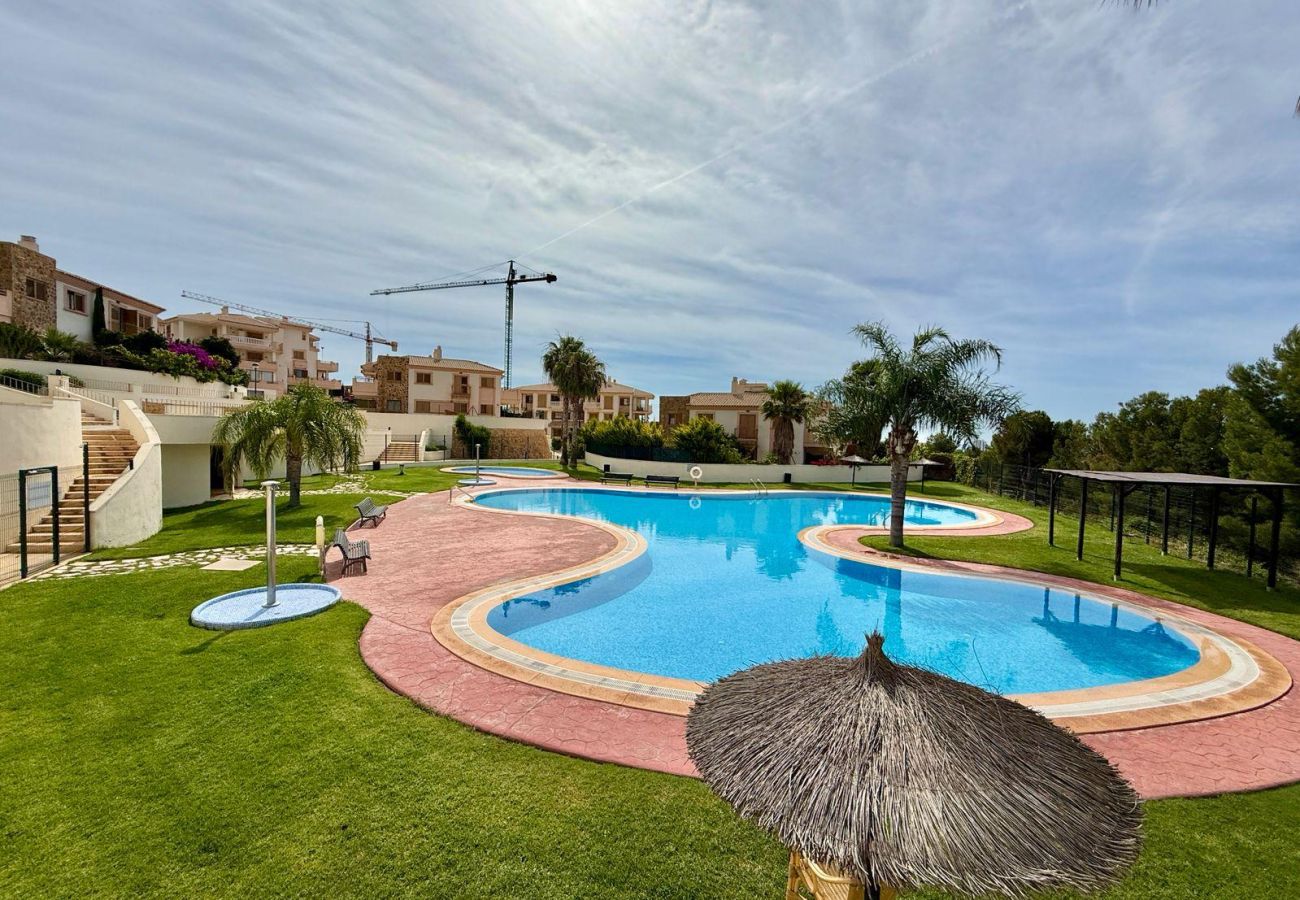 Apartamento en Finestrat - CEREZOS APARTMENT SIERRA CORTINA R009