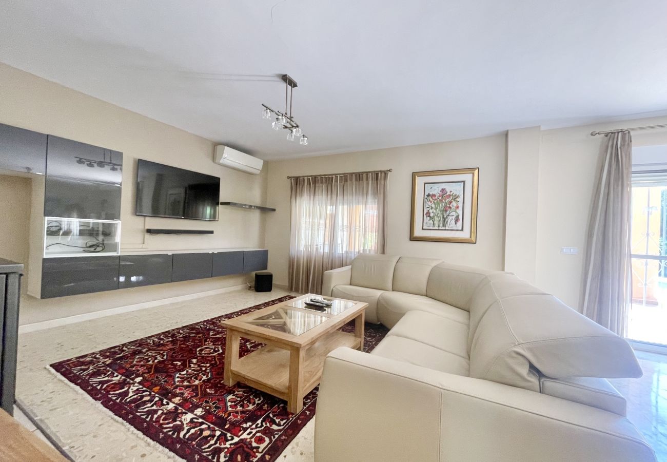 Villa en Benidorm - VILLA BENIDORM LEVANTE BEACH BLUELINE R002