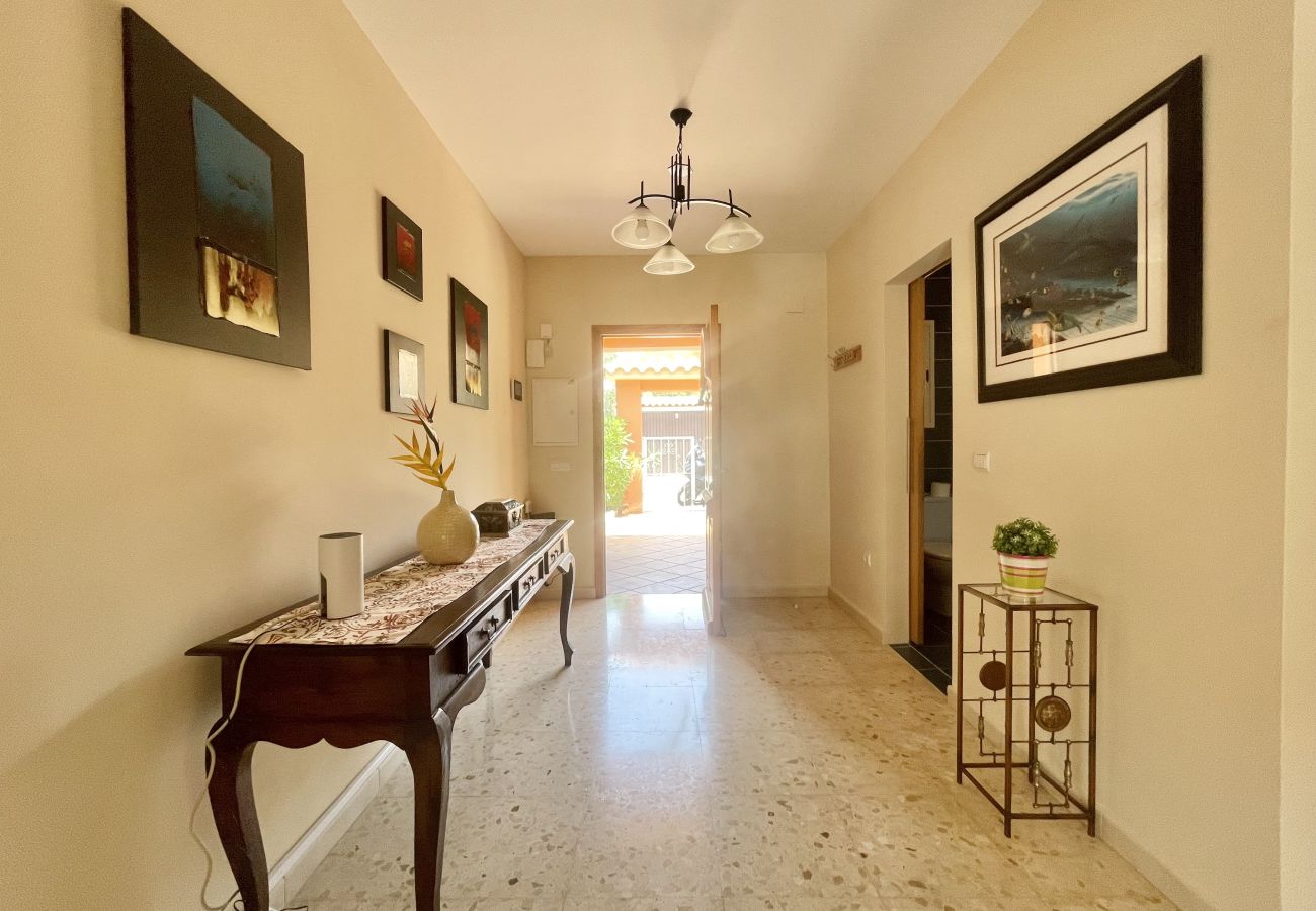 Villa en Benidorm - VILLA BENIDORM LEVANTE BEACH BLUELINE R002