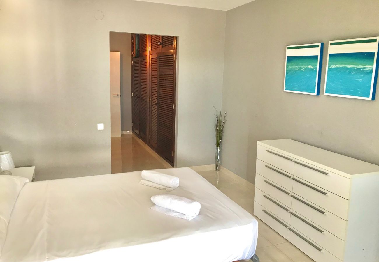 Apartamento en Benidorm - LEVANTE SEAFRONT BEACH BLUELINE R003