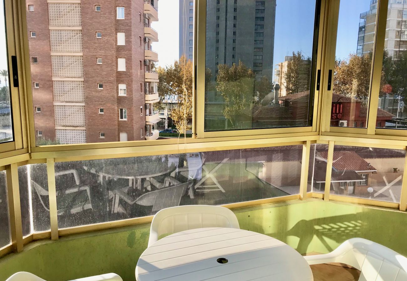 Apartamento en Benidorm - APARTMENT IN LEVANTE BEACH BENIDORM R060