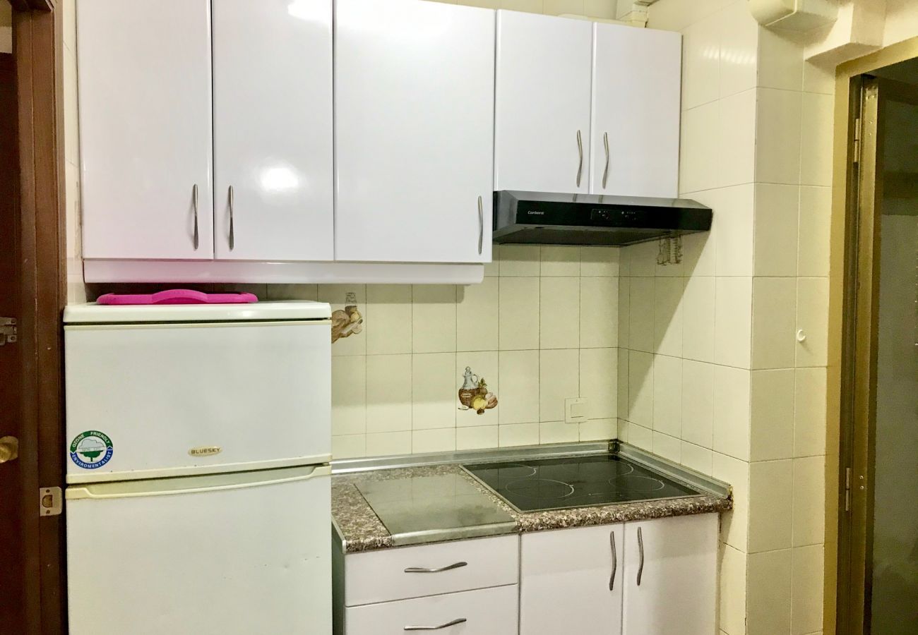 Apartamento en Benidorm - APARTMENT IN LEVANTE BEACH BENIDORM R060