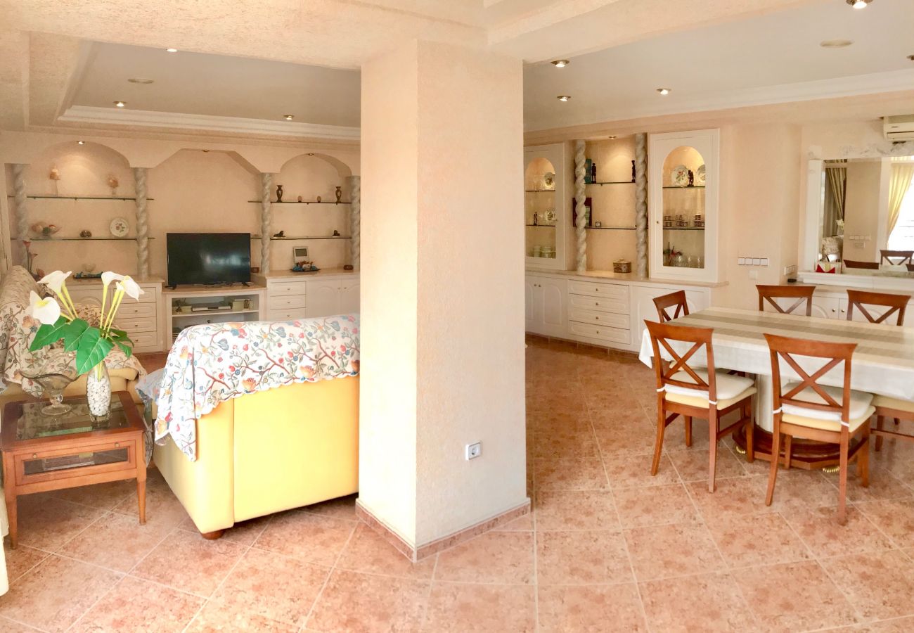 Apartamento en Benidorm - EUROPA APARTMENT R068