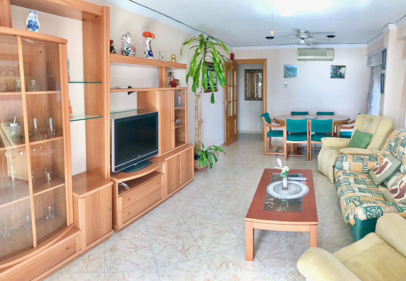 Apartamento en Benidorm - FRONT AL MAR APARTMENT R074