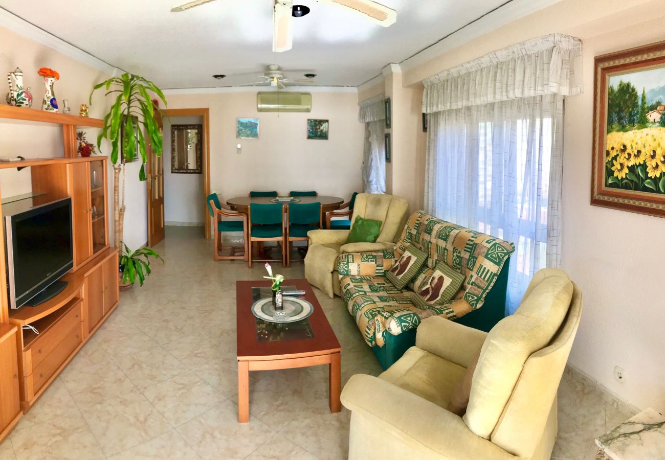 Apartamento en Benidorm - FRONT AL MAR APARTMENT R074