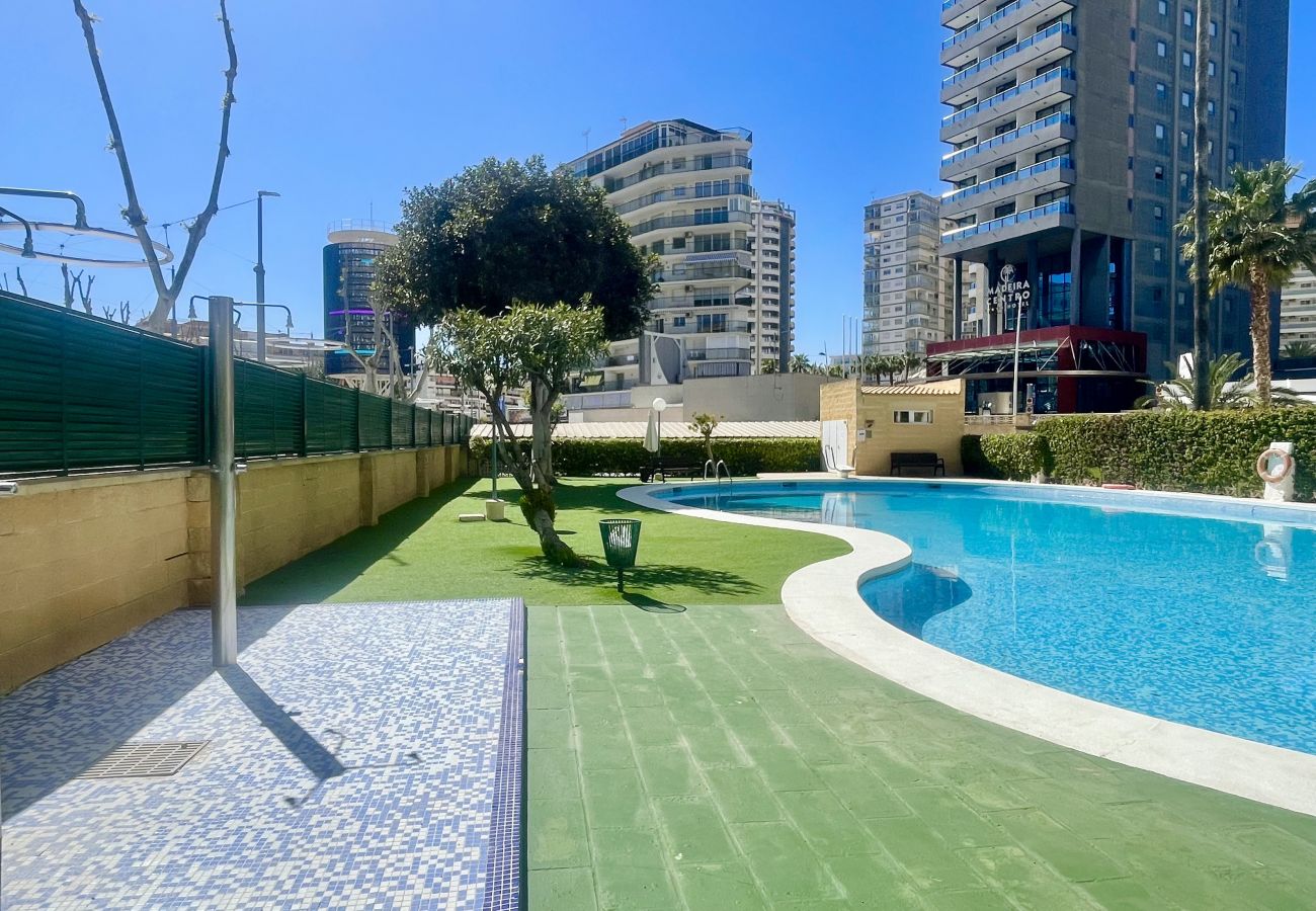 Apartamento en Benidorm - FRONT AL MAR LEVANTE BEACH R079