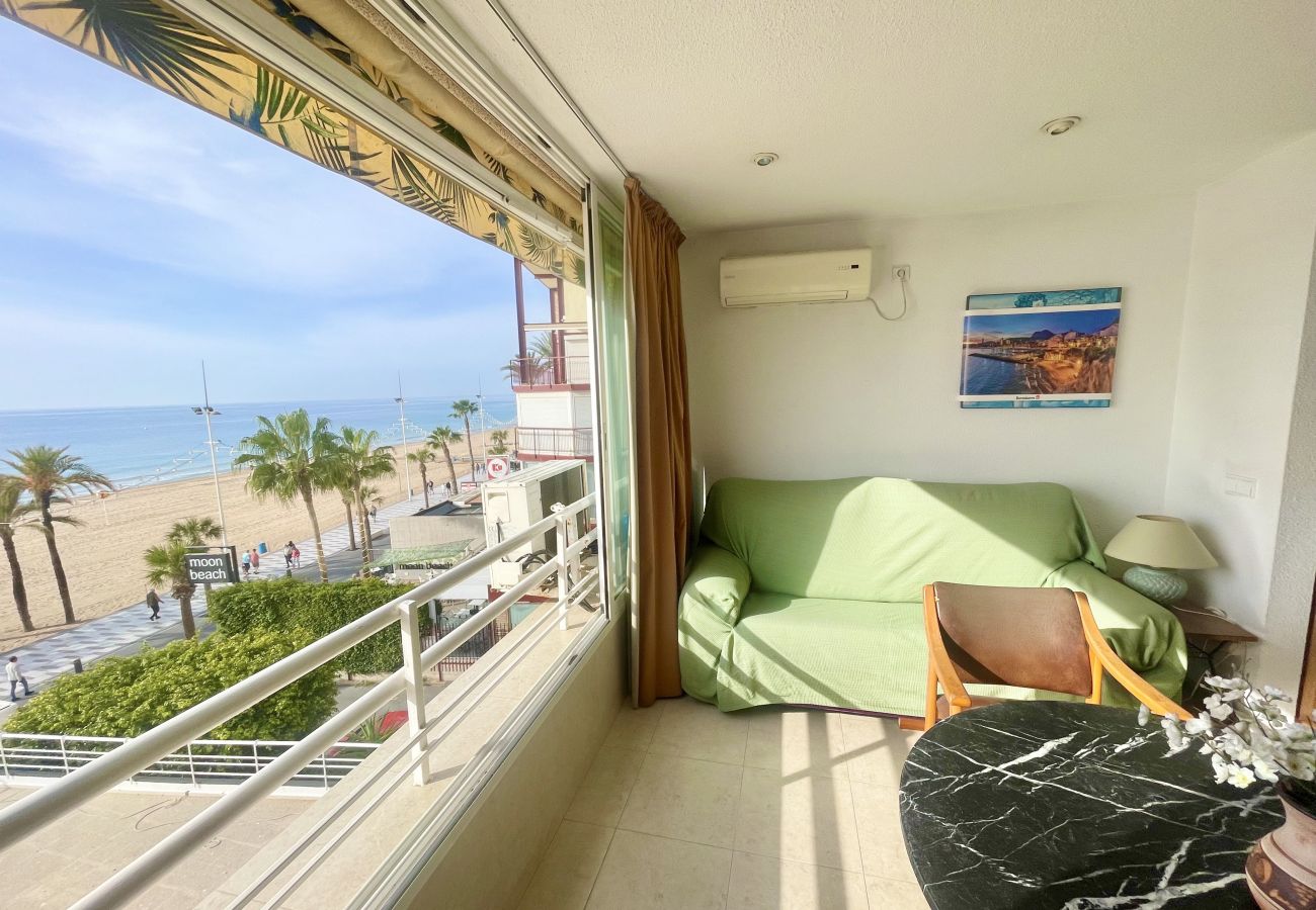 Estudio en Benidorm - SEAFRONT LUXURY VIEWS R108