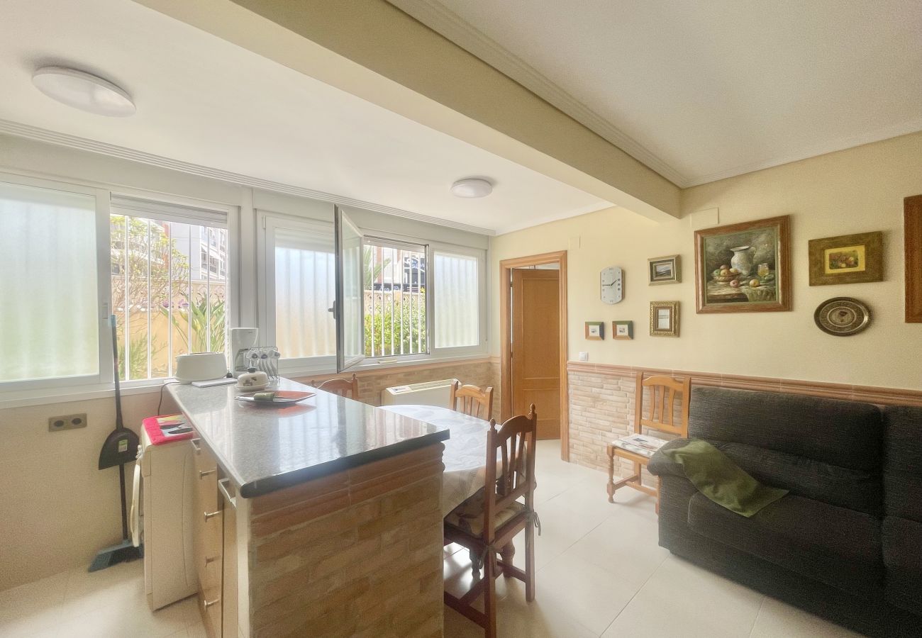 Apartamento en Benidorm - MEDITERRANEO AVENUE RENTAL R121
