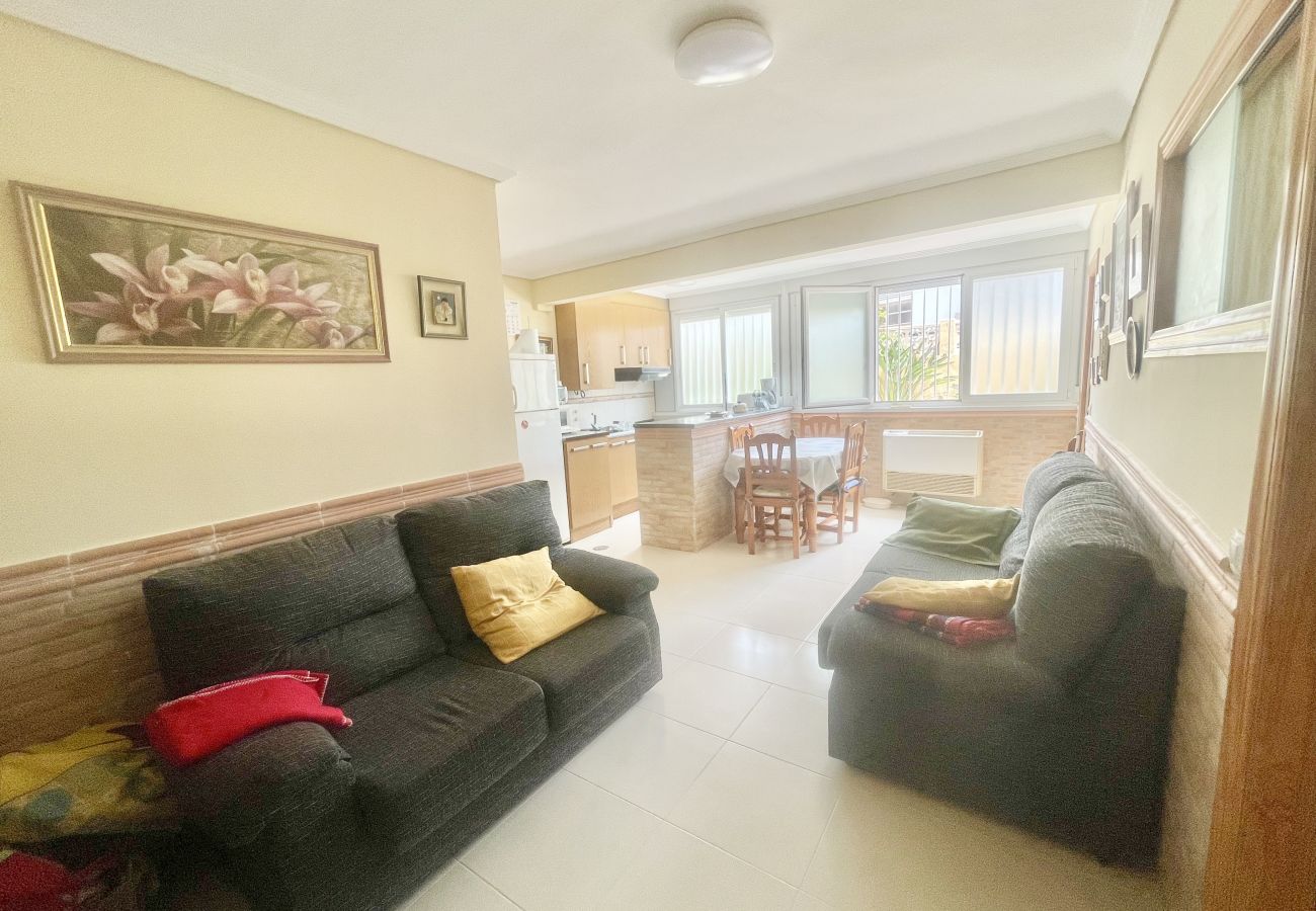 Apartamento en Benidorm - MEDITERRANEO AVENUE RENTAL R121