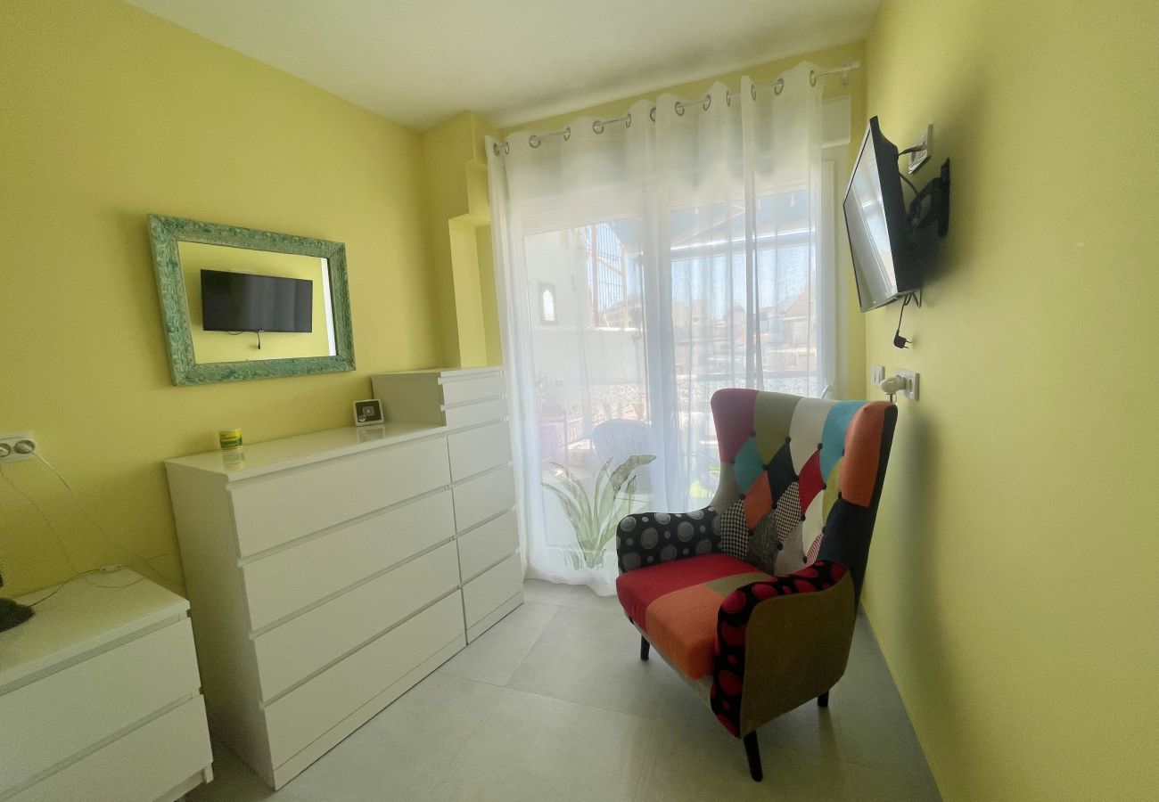 Apartamento en Benidorm - BEAUTIFUL SEAFRONT APARTMENT R122