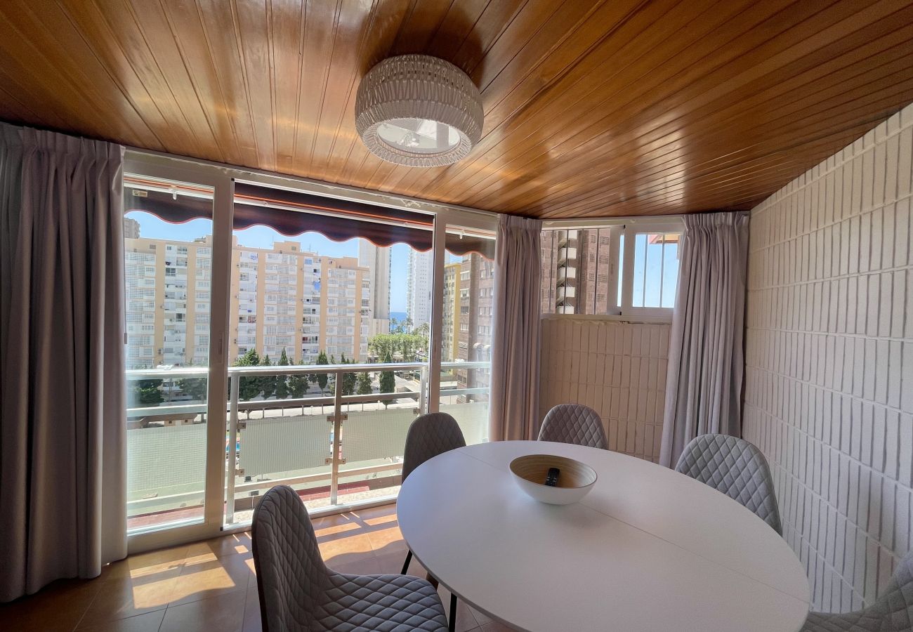 Apartamento en Benidorm - GERONA CENTER APARTMENT (R130)