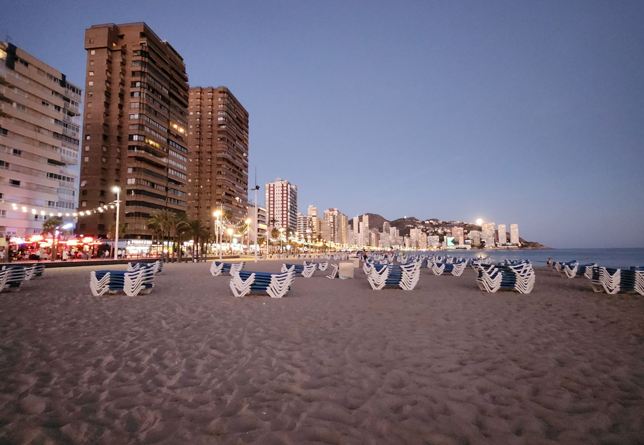 Apartamento en Benidorm - GERONA CENTER APARTMENT (R130)