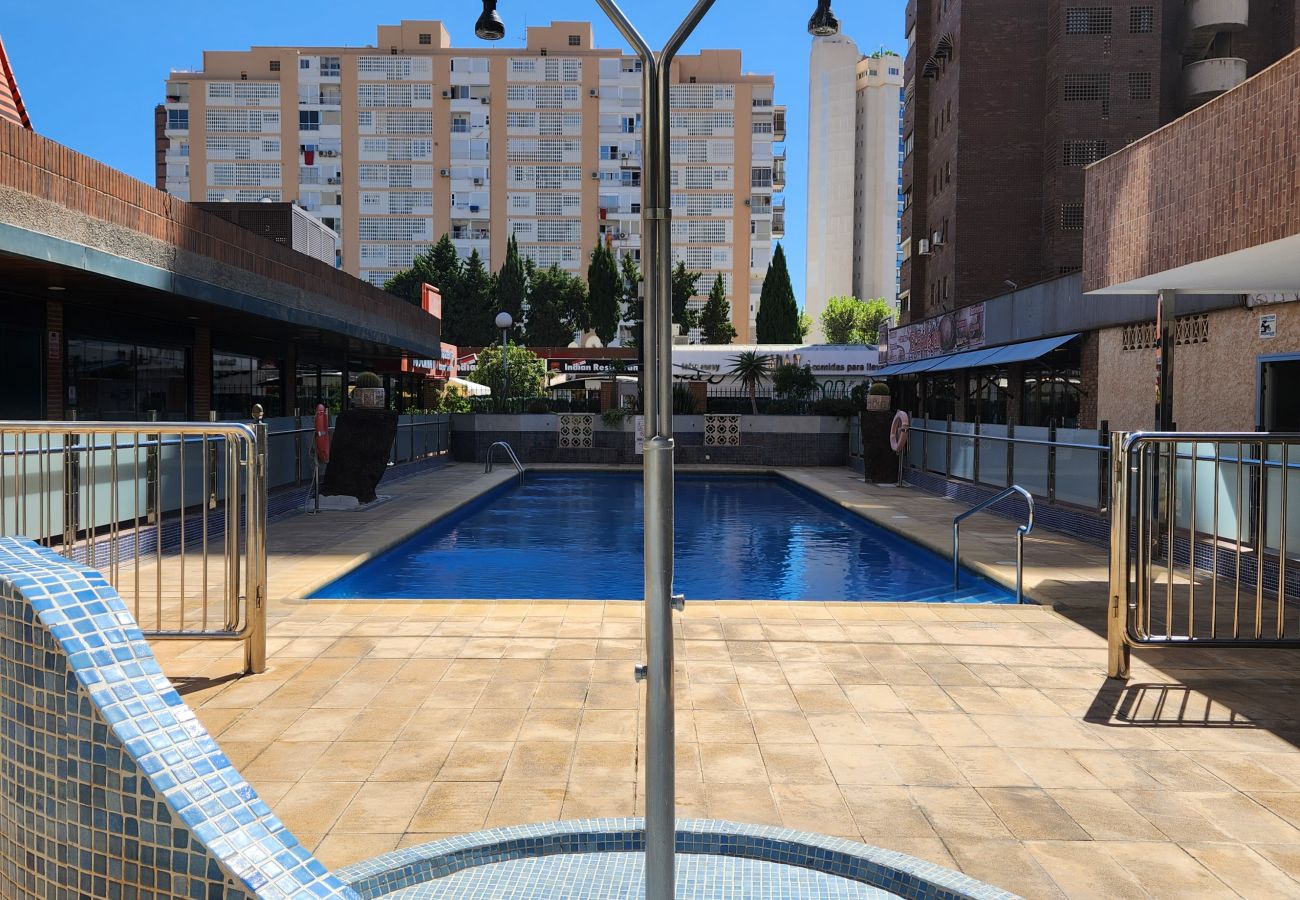 Apartamento en Benidorm - GERONA CENTER APARTMENT (R130)