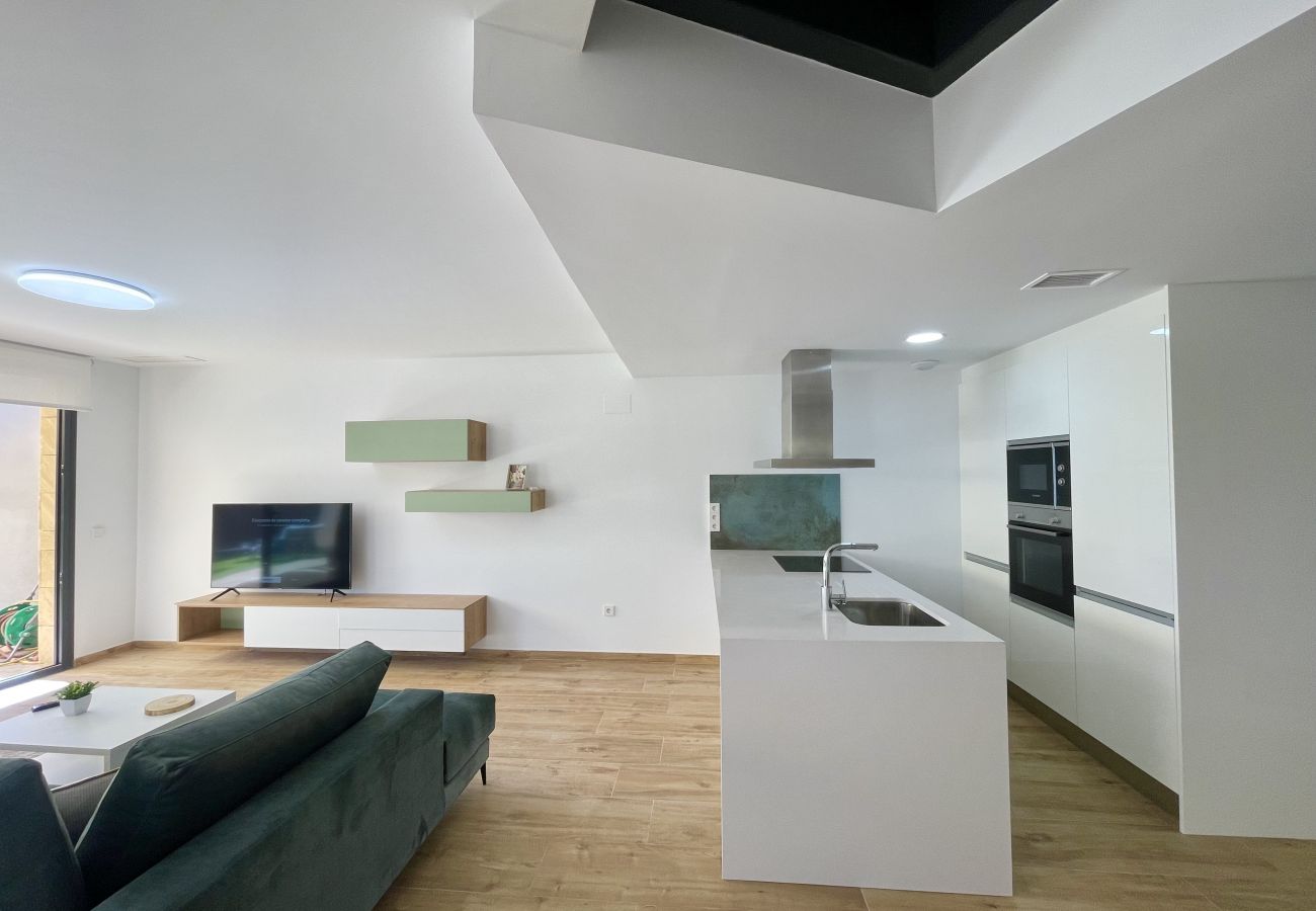 Bungalow en Villajoyosa - ALLON BAY DUPLEX (R131)