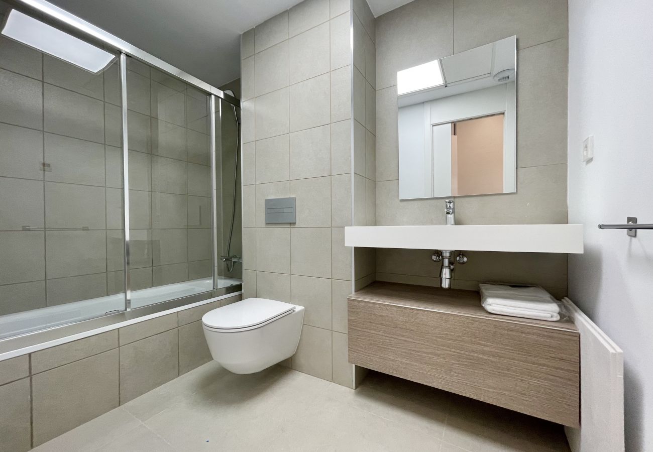 Bungalow en Villajoyosa - ALLON BAY DUPLEX (R131)