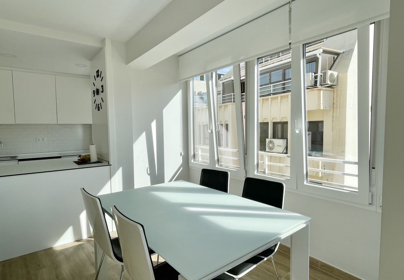 Apartamento en Benidorm - LUXURY CENTER APARTMENT R136