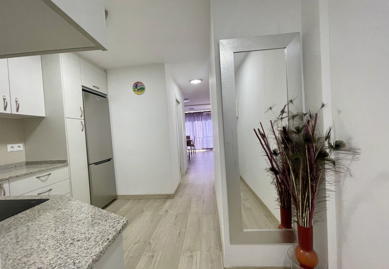 Apartamento en Benidorm - MODERN STYLE CABALLOS (R140)