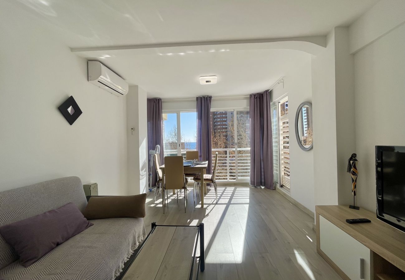 Apartamento en Benidorm - MODERN STYLE CABALLOS (R140)