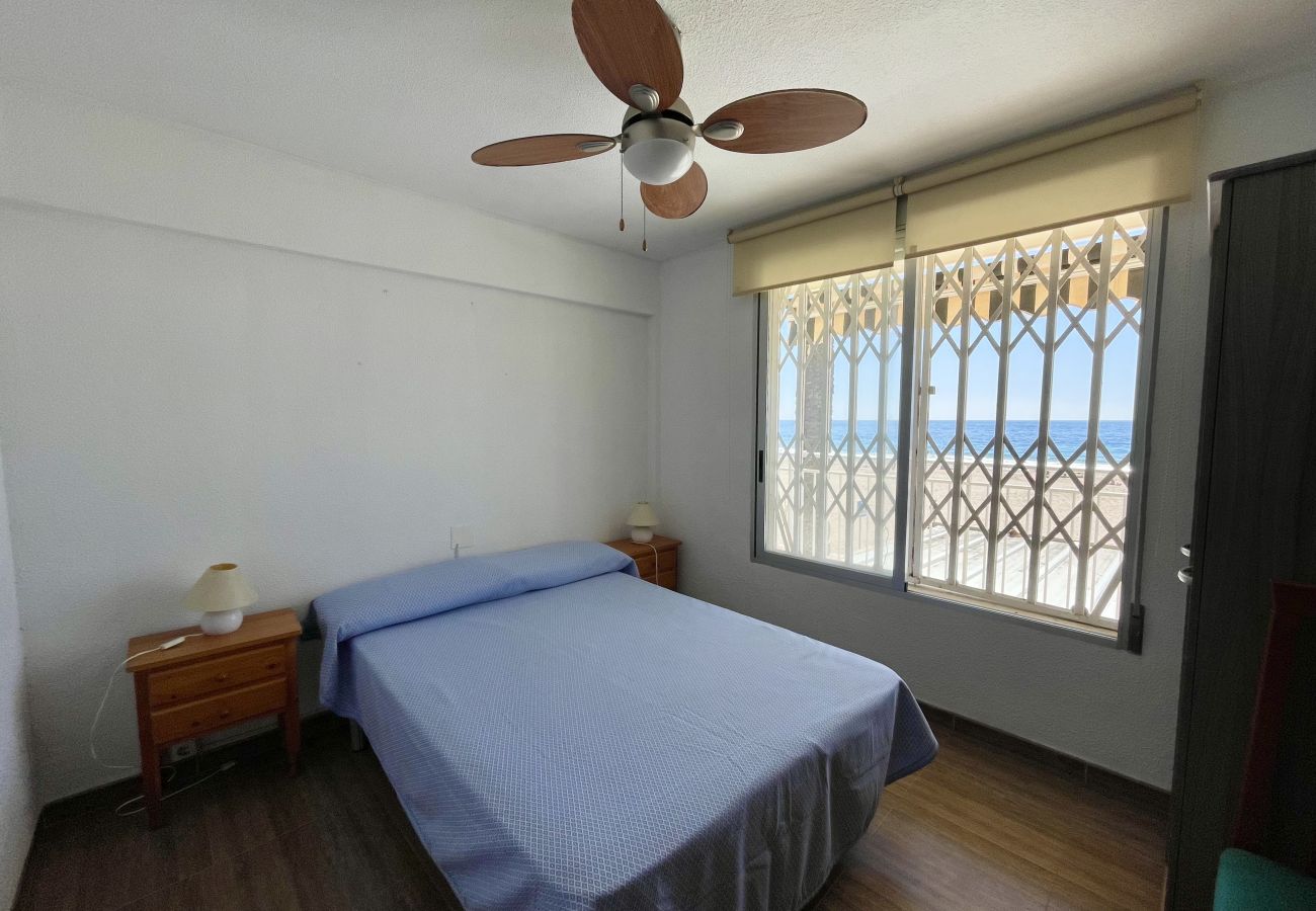 Apartamento en Benidorm - AZOR SEAFRONT PONIENTE BEACH R167