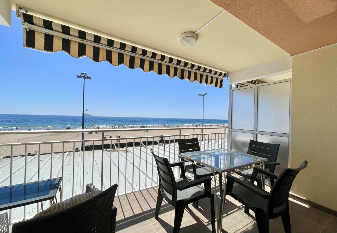 Apartamento en Benidorm - AZOR SEAFRONT PONIENTE BEACH R167