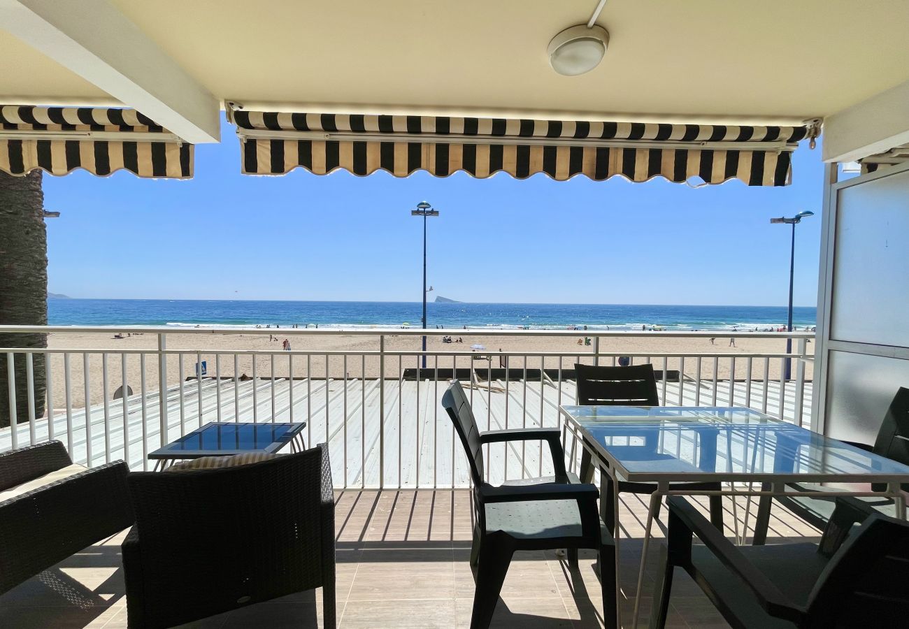 Apartamento en Benidorm - AZOR SEAFRONT PONIENTE BEACH R167