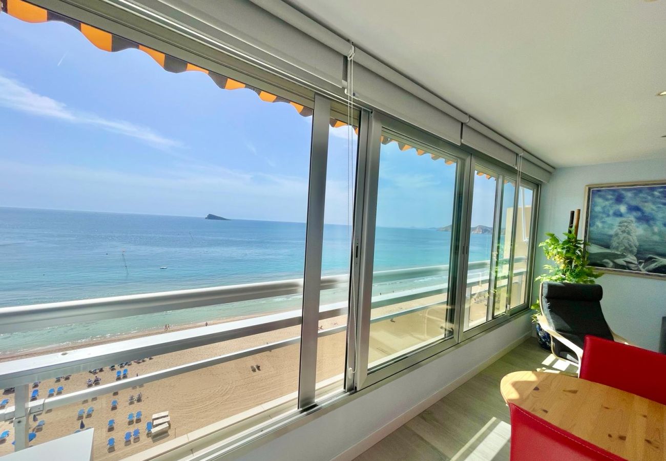 Apartamento en Benidorm - CAROLINA SEAFRONT LEVANTE N157