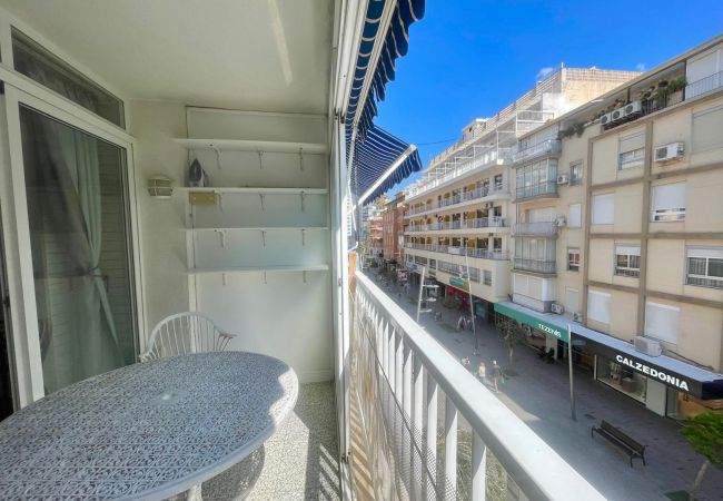 Apartamento en Benidorm - GAMBO CENTER A019