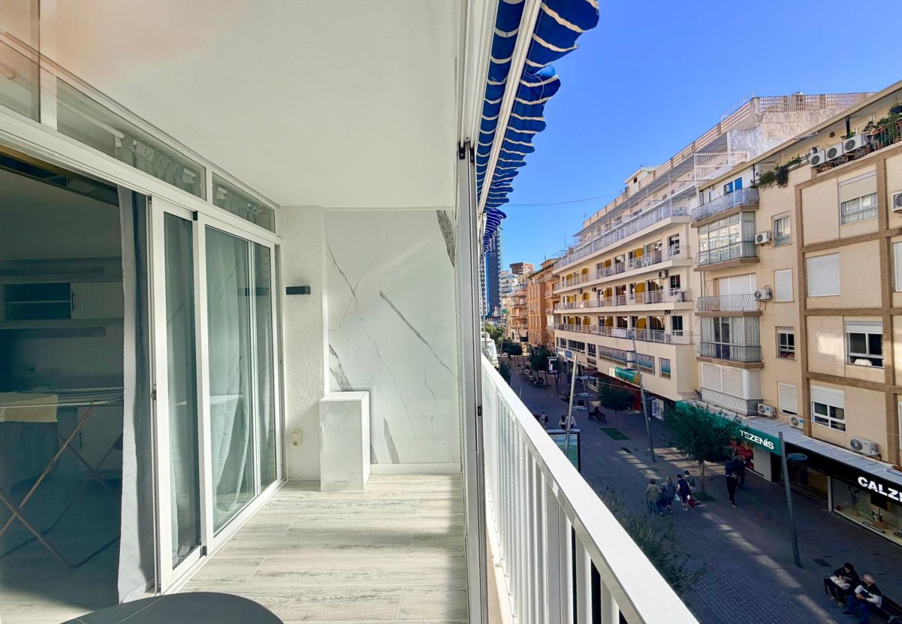 Apartamento en Benidorm - GAMBO CENTER A019