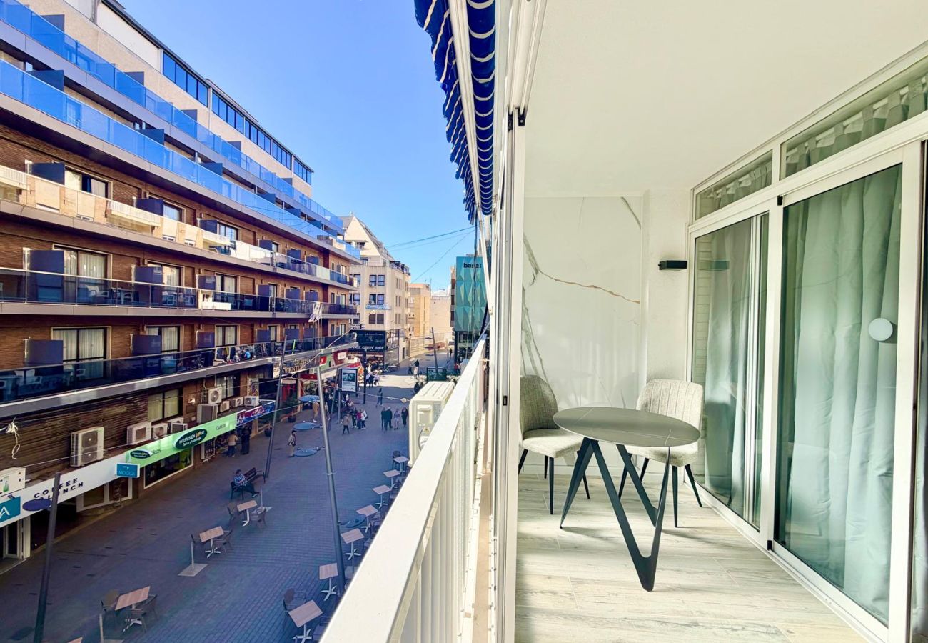 Apartamento en Benidorm - GAMBO CENTER A019
