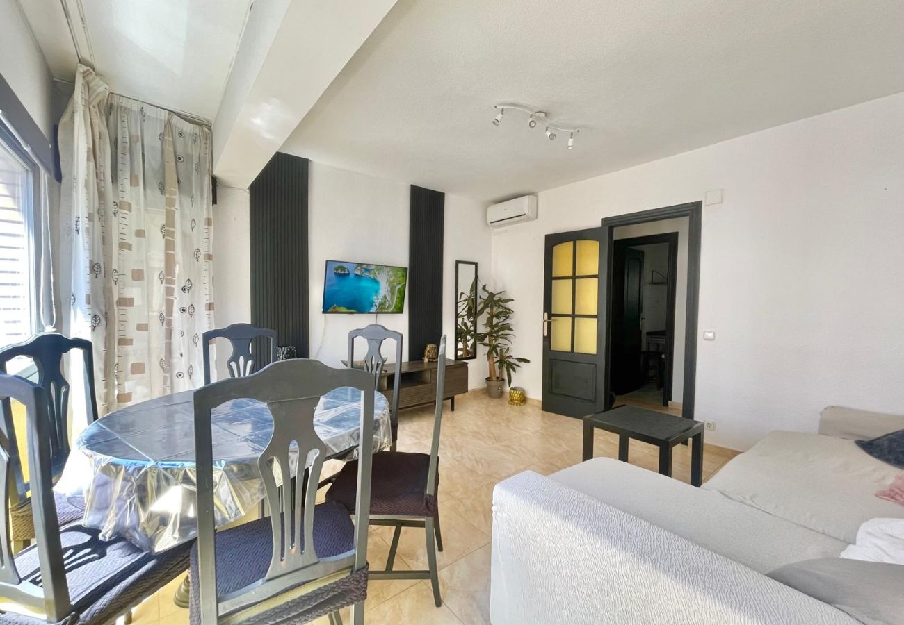 Apartamento en Benidorm - COMILLAS CENTER APARTMENT A086