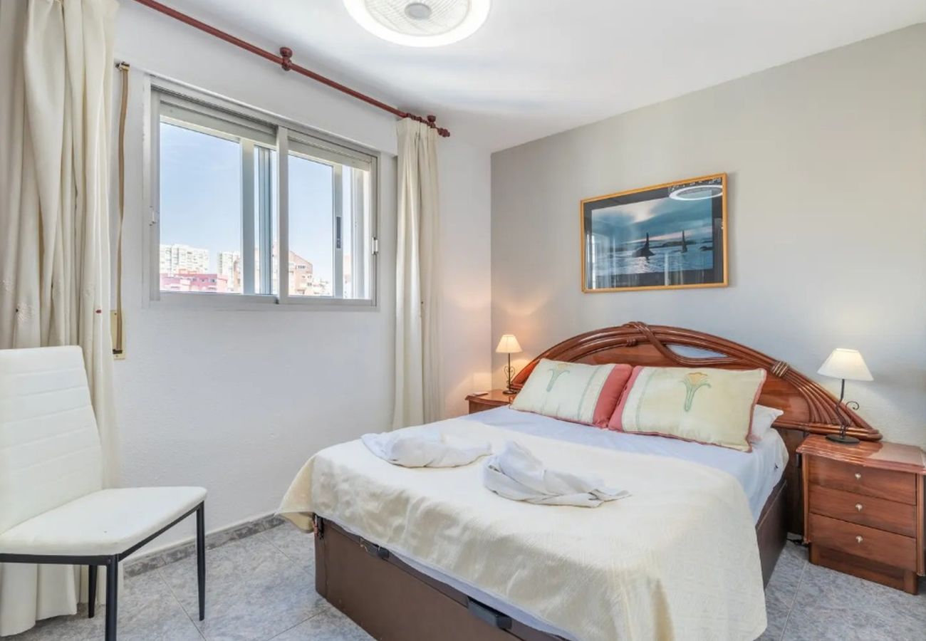Apartamento en Benidorm - ACACIAS 1 LEVANTE AND POOL R190