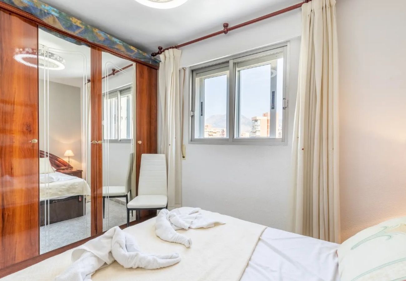 Apartamento en Benidorm - ACACIAS 1 LEVANTE AND POOL R190