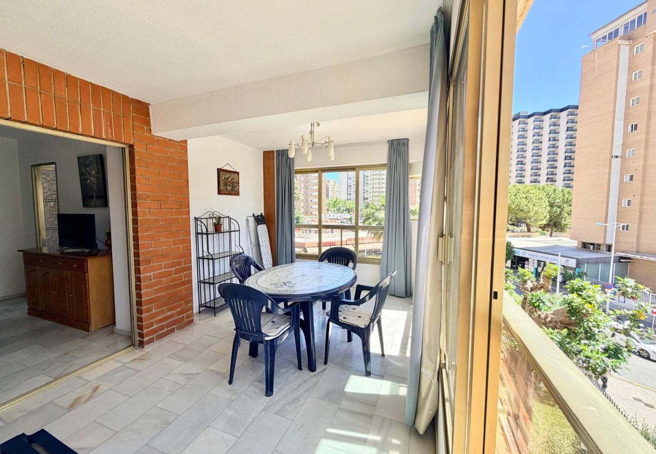 Apartamento en Benidorm - LEVANTE BEACH CIGÜEÑA APARTMENT (R187)