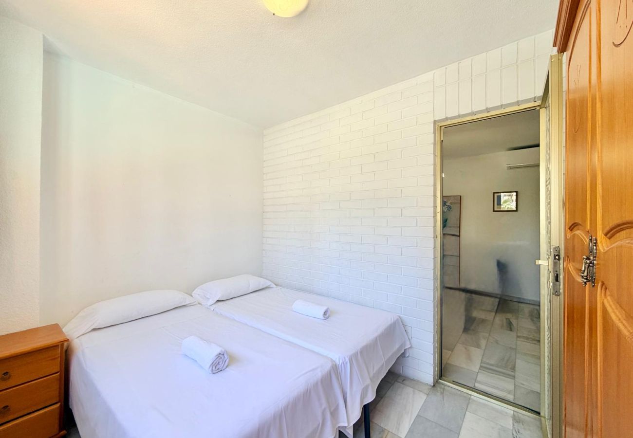 Apartamento en Benidorm - LEVANTE BEACH CIGÜEÑA APARTMENT (R187)