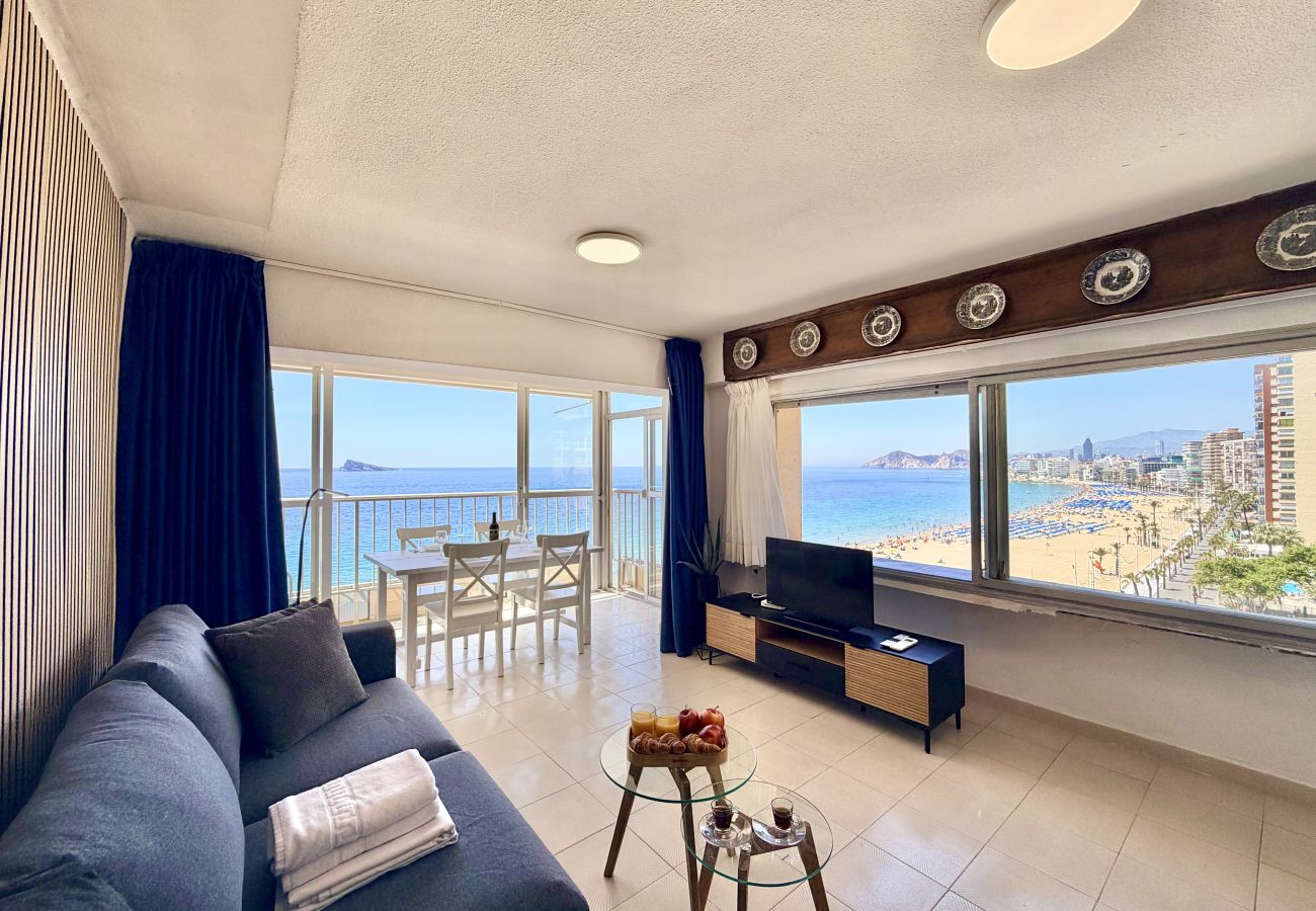 Apartamento en Benidorm - SEAFRONT BEACH STUNNING VIEWS APARTMETNT (R194)