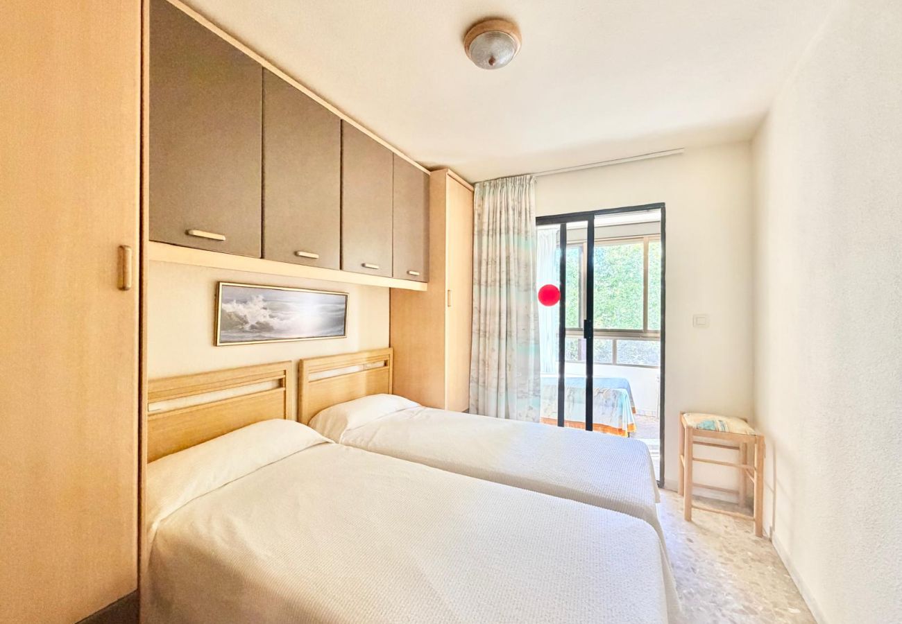 Apartamento en Benidorm - MARISCAL LEVANTE BEACH APARTMENT R200