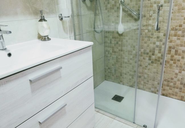 Apartment in Benidorm - R511WIFI LUXURY MODERN APARTMENT Apartment in Benidorm - R511WIFI LUXURY MODERN APARTMENT