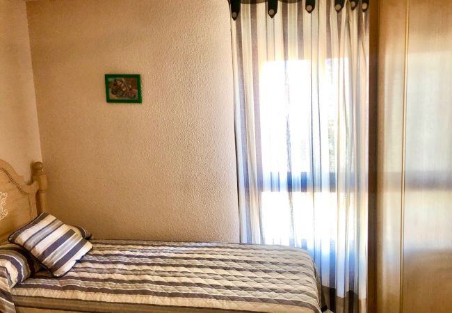 Apartment in Benidorm - R566 Front al Mar apartment Apartment in Benidorm - R566 Front al Mar apartment