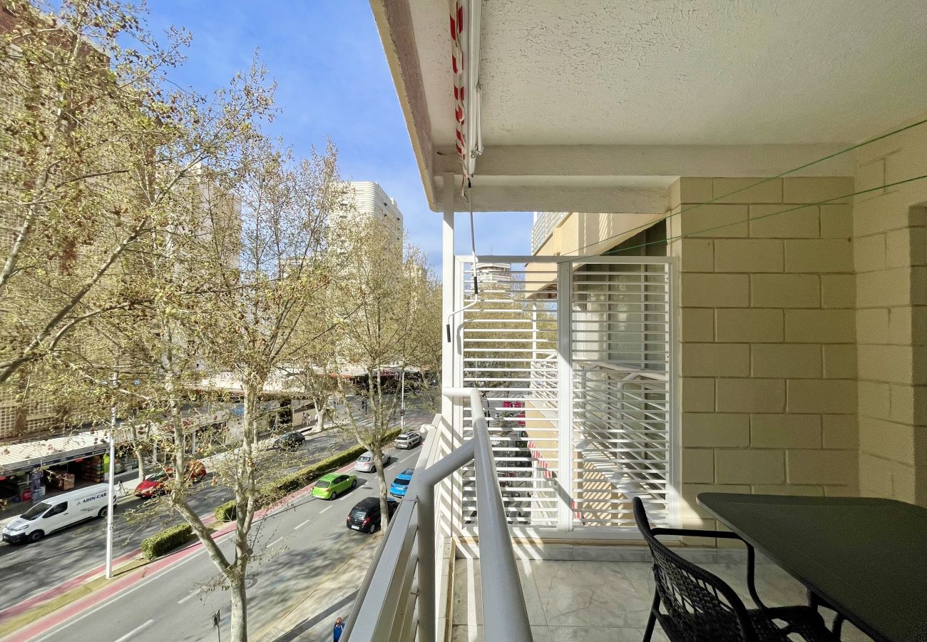 Apartment in Benidorm - MAGNIFICENT MEDITERRANEO APARTMENT R057
