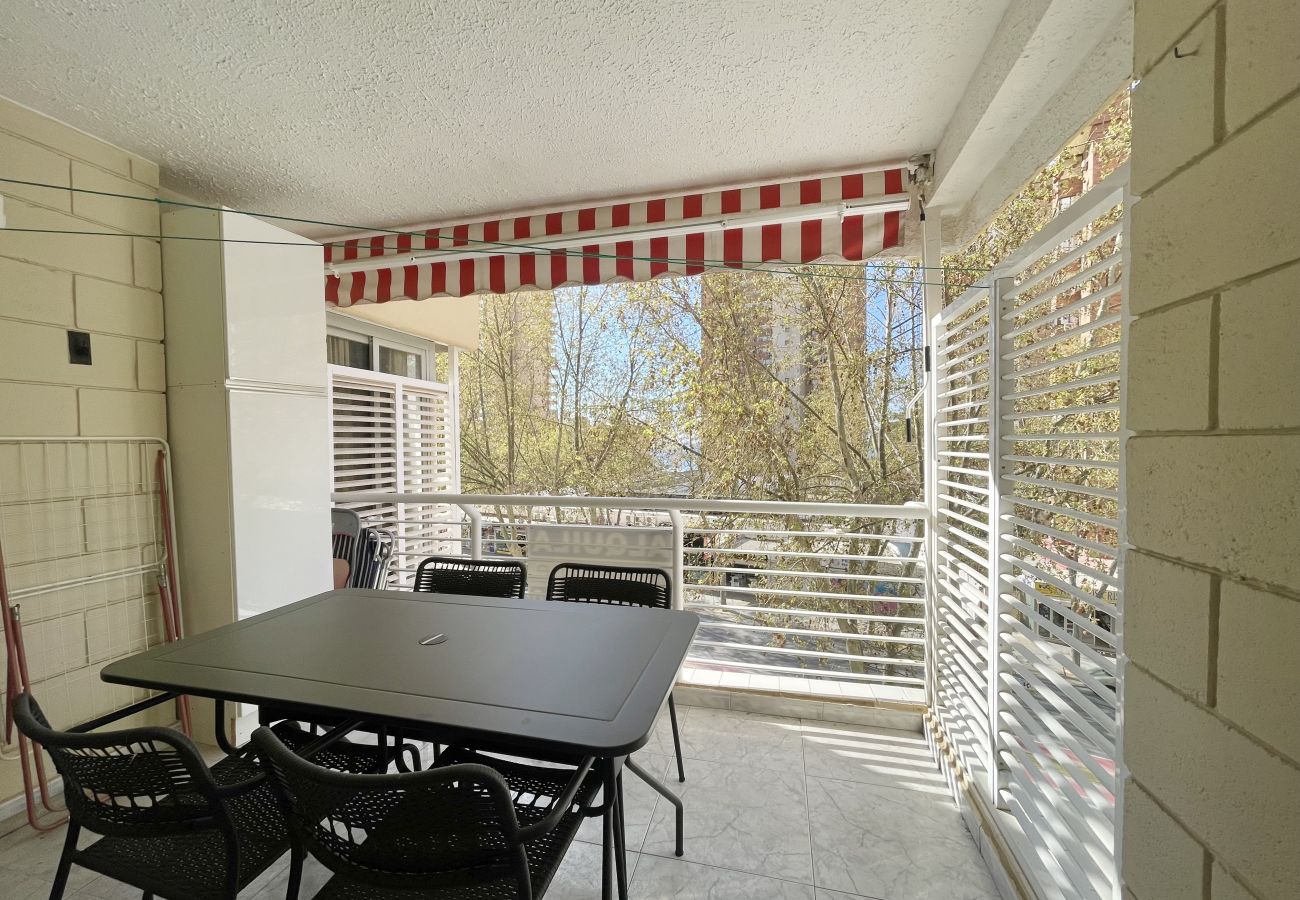 Apartment in Benidorm - MAGNIFICENT MEDITERRANEO APARTMENT R057