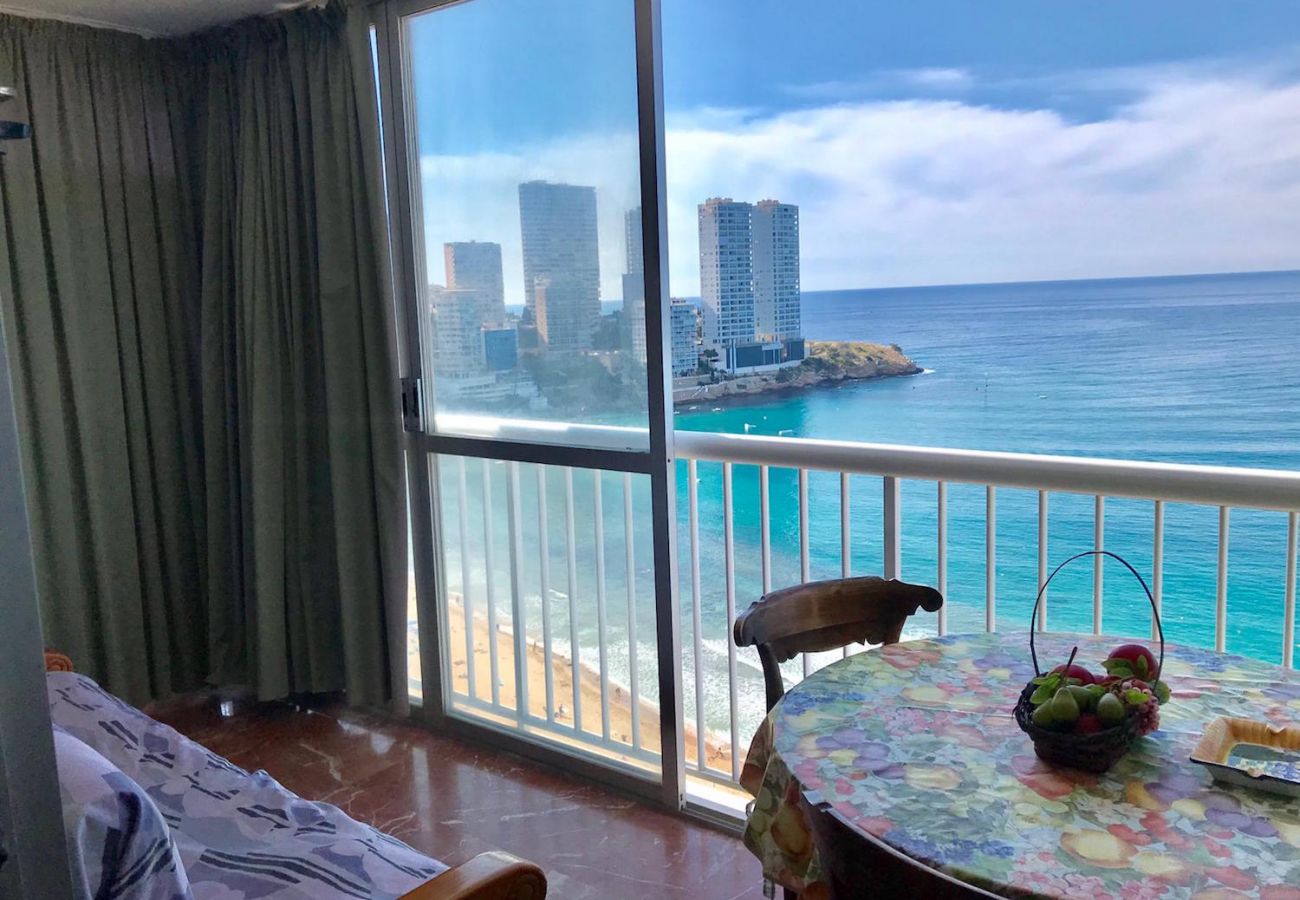Apartment in Benidorm - LOVELY LEVANTE SEAFRONT BLUELINE R052