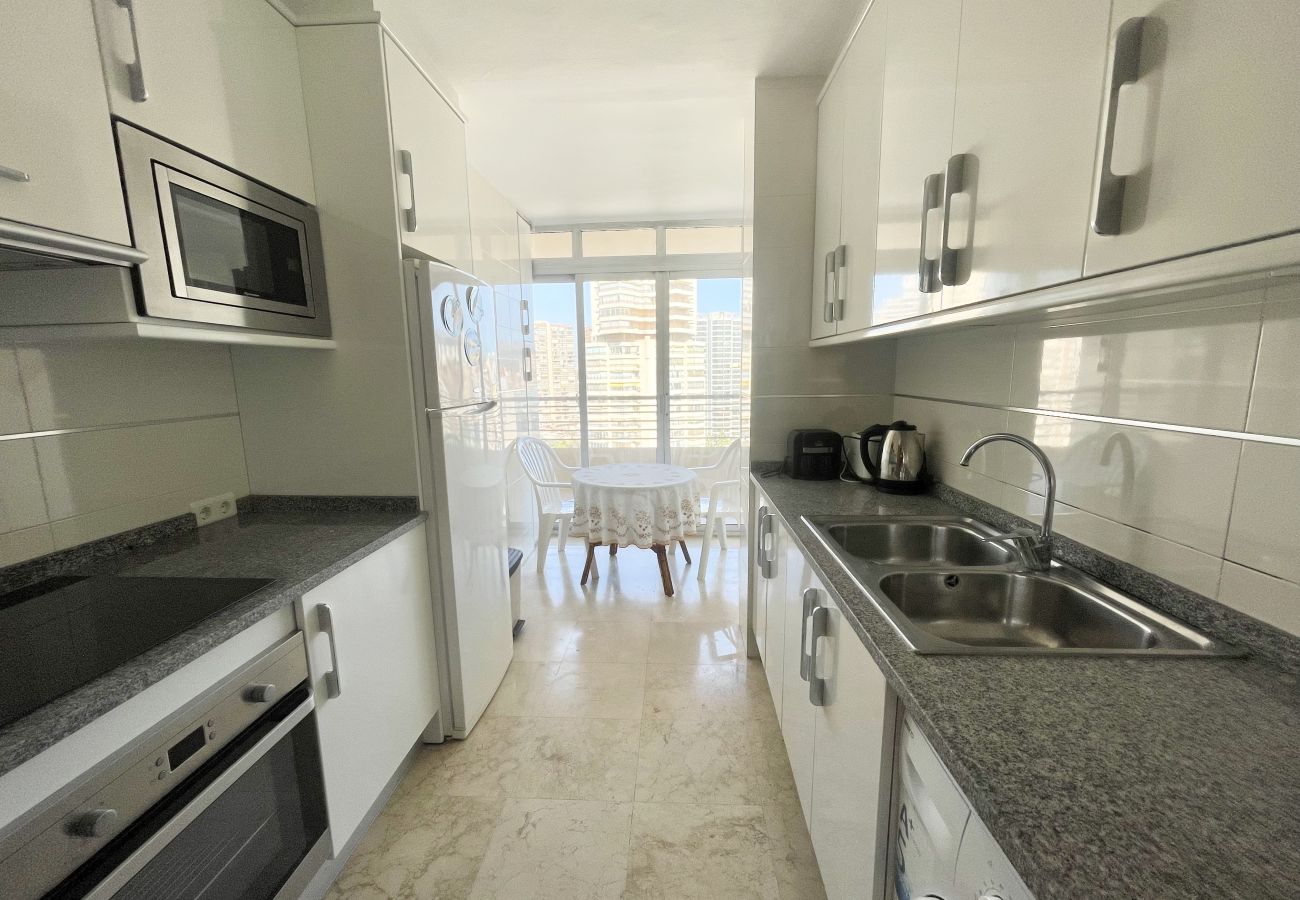 Apartment in Benidorm - TORRE VALENCIA LEVANTE BEACH R046