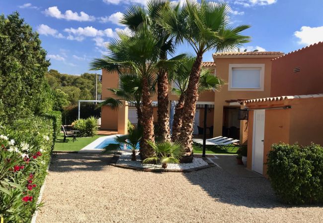 Villa/Dettached house in Benidorm - VILLA BENIDORM LEVANTE BEACH BLUELINE R002