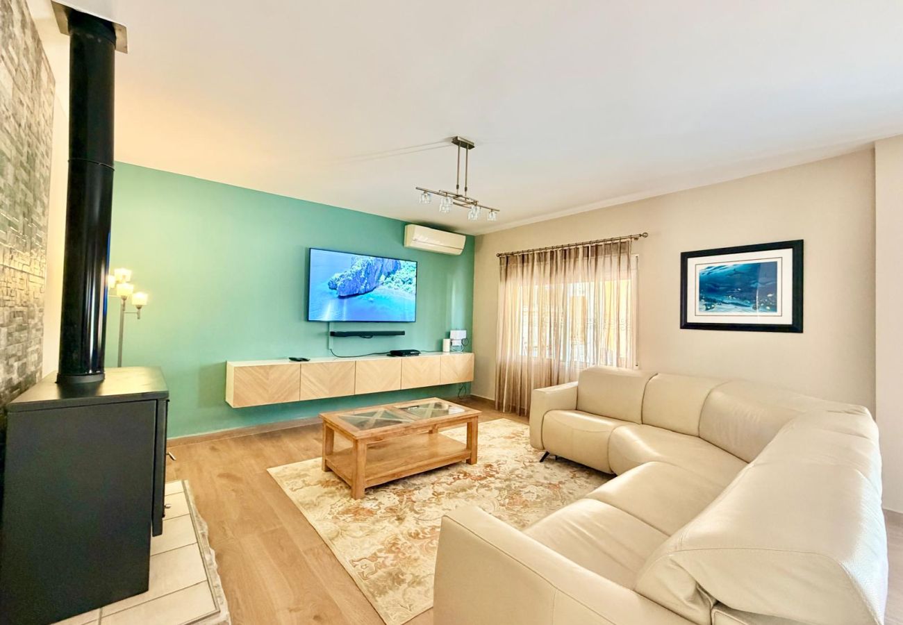 Villa in Benidorm - VILLA BENIDORM LEVANTE BEACH BLUELINE R002