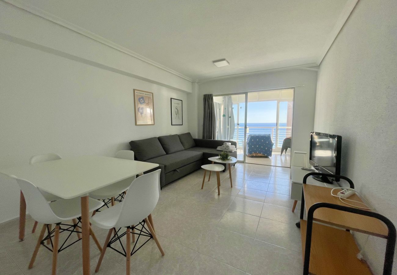 Apartment in Benidorm - CABALLOS APARTMENT R001