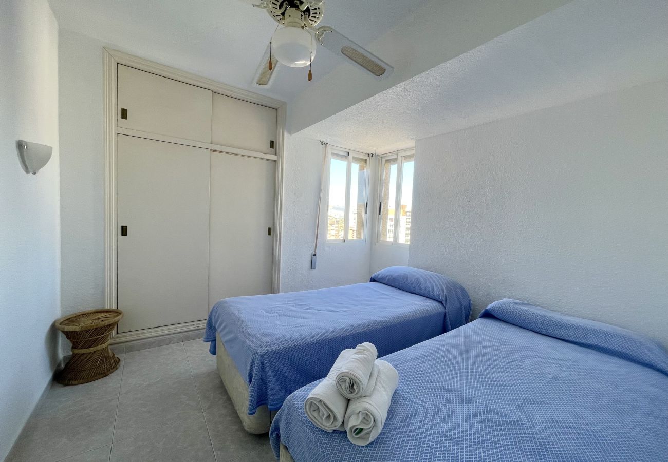 Apartment in Benidorm - CABALLOS APARTMENT R001