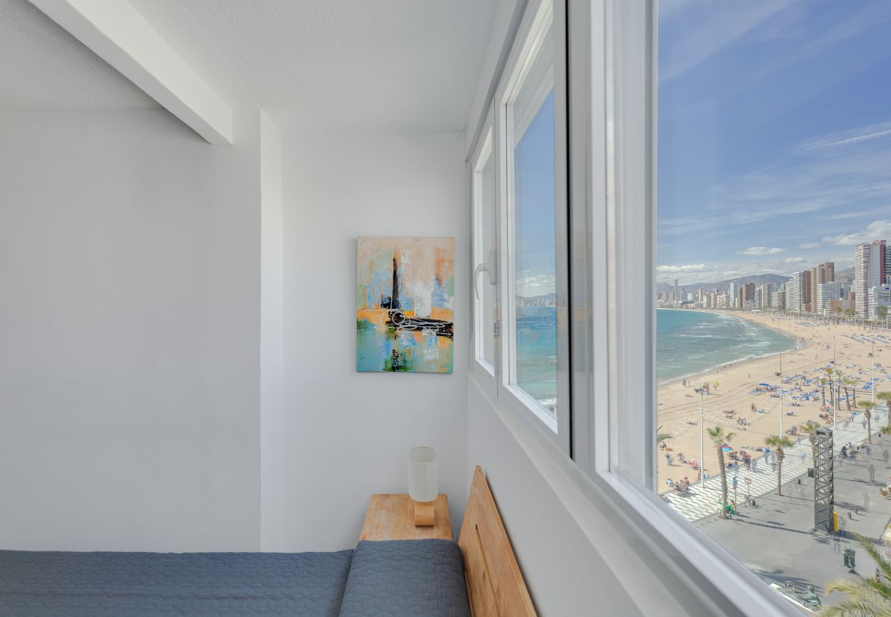 Apartment in Benidorm - Levante Sunset Front line apartment Almadraba (R020)