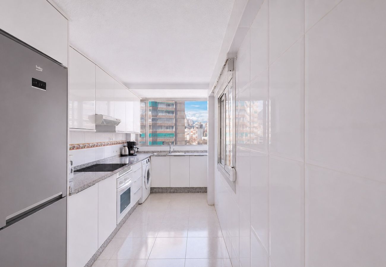 Apartment in Benidorm - Levante Sunset Front line apartment Almadraba (R020)
