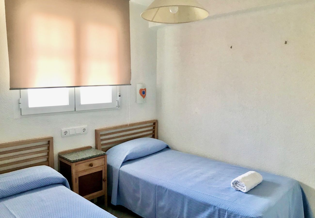 Apartment in Benidorm - LOS RANCHOS BLUELINE R029
